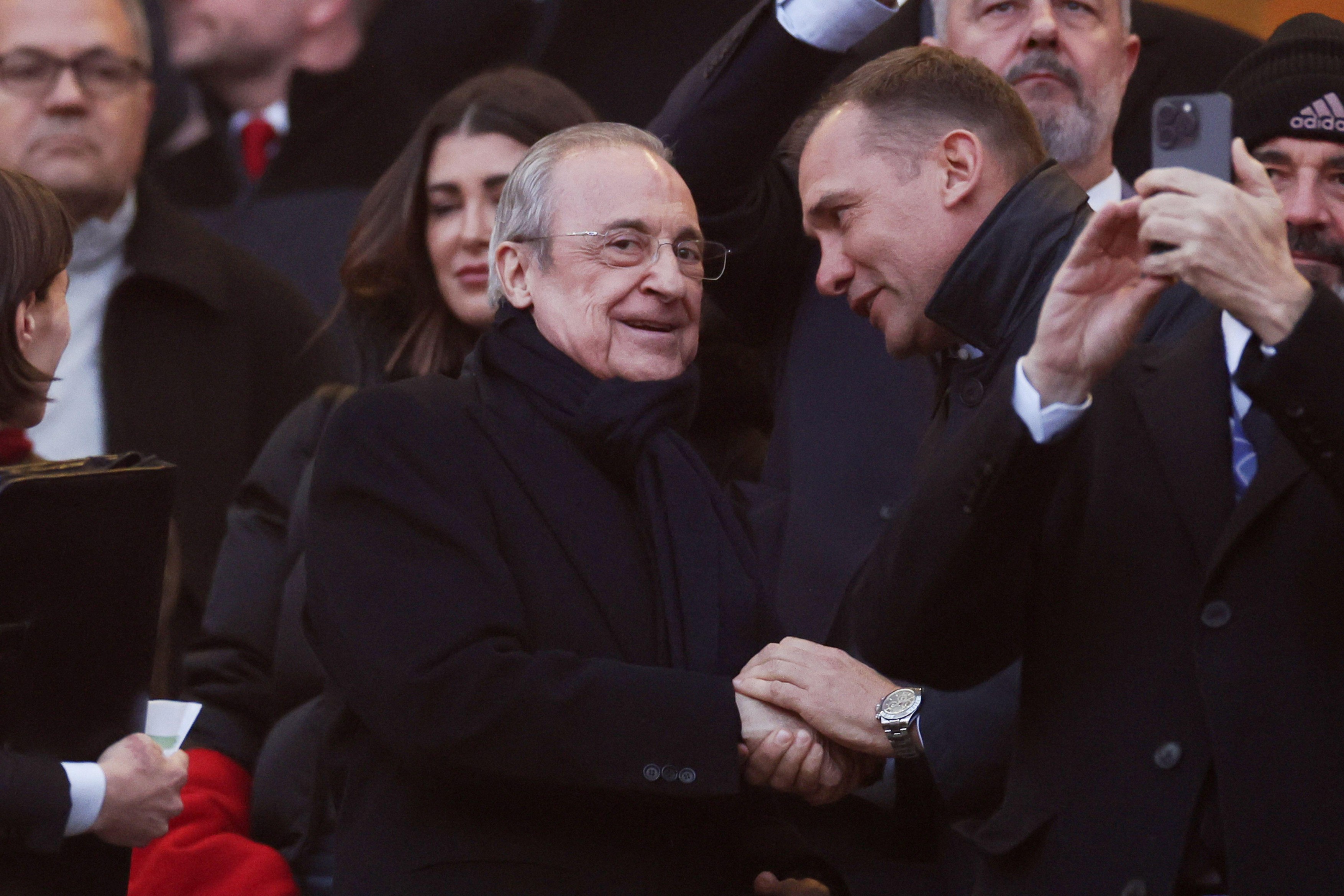 Florentino Perez l-a văzut în Arsenal - Real Madrid 3-0 și vrea să-l transfere! Prețul: 100.000.000€