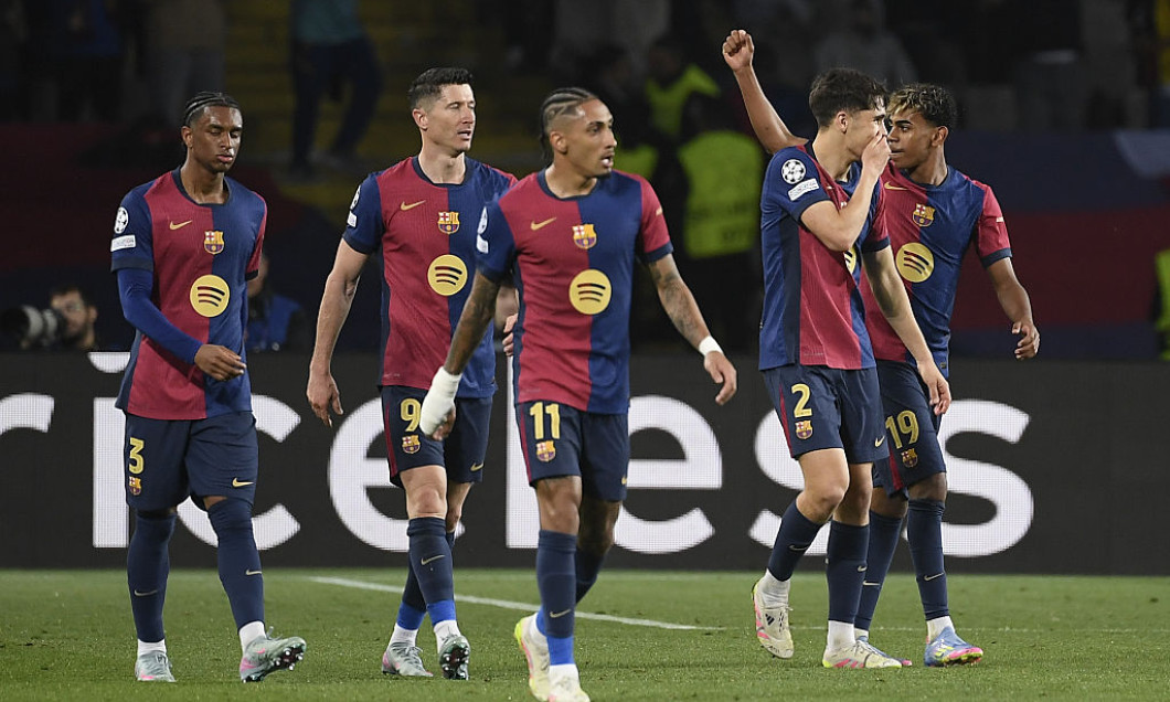 FC Barcelona v Borussia Dortmund - UEFA Champions League