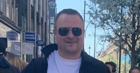 ”Obligat” de socru să lucreze la vulcanizare, un fost jucător de la FCSB a plecat la muncă în Anglia. ”Acasă n-ar face asta”