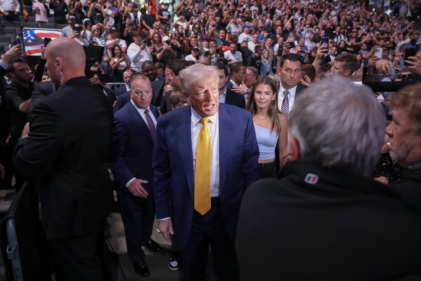 Trump a rămas ”mască”, după ce a văzut cum l-au primit americanii la evenimentul la care a fost însoțit de nepoata lui