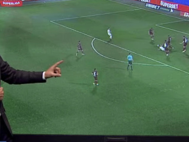 Verdictul specialistului la cea mai controversată fază din CFR - Rapid