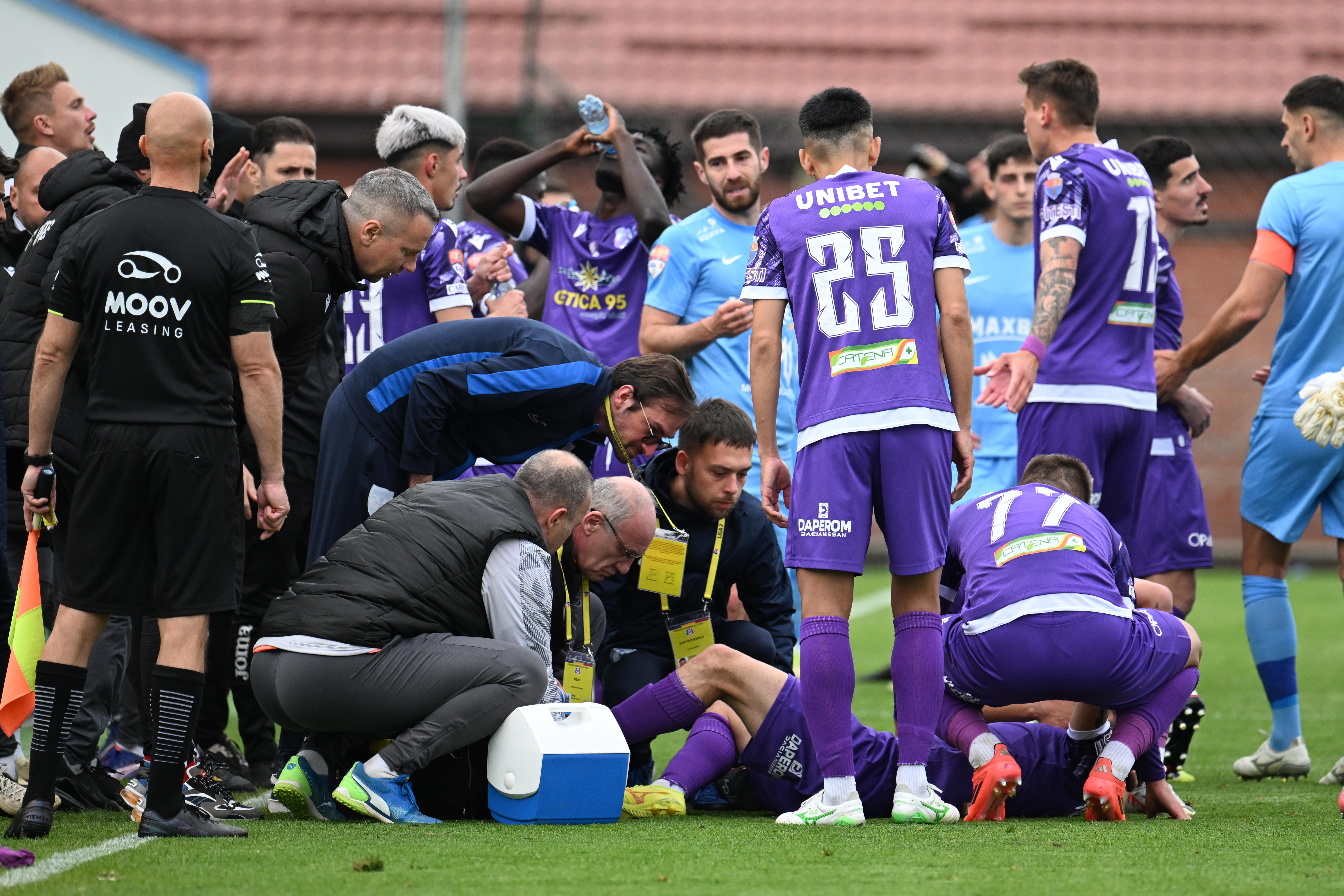 Bogdan Andone, după ce Yanis Pîrvu a fost făcut KO în FC Voluntari - FC Argeș: ”Am vorbit acum cu doctorul!”