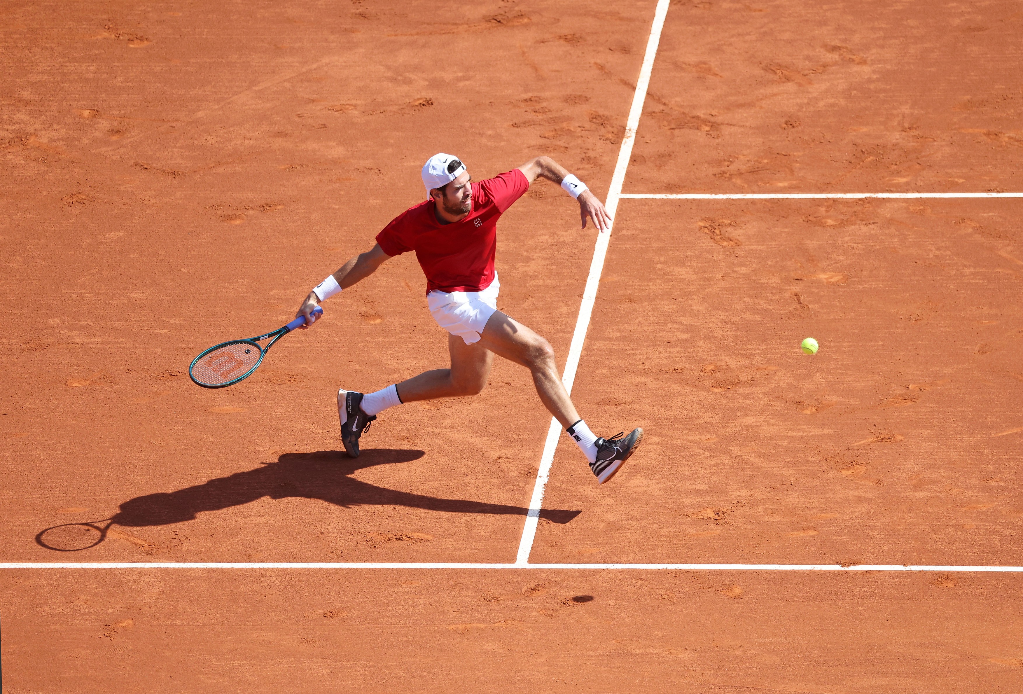 Karen Khachanov - Holger Rune 3-6, 2-6. Danezul s-a calificat în finala ATP Barcelona
