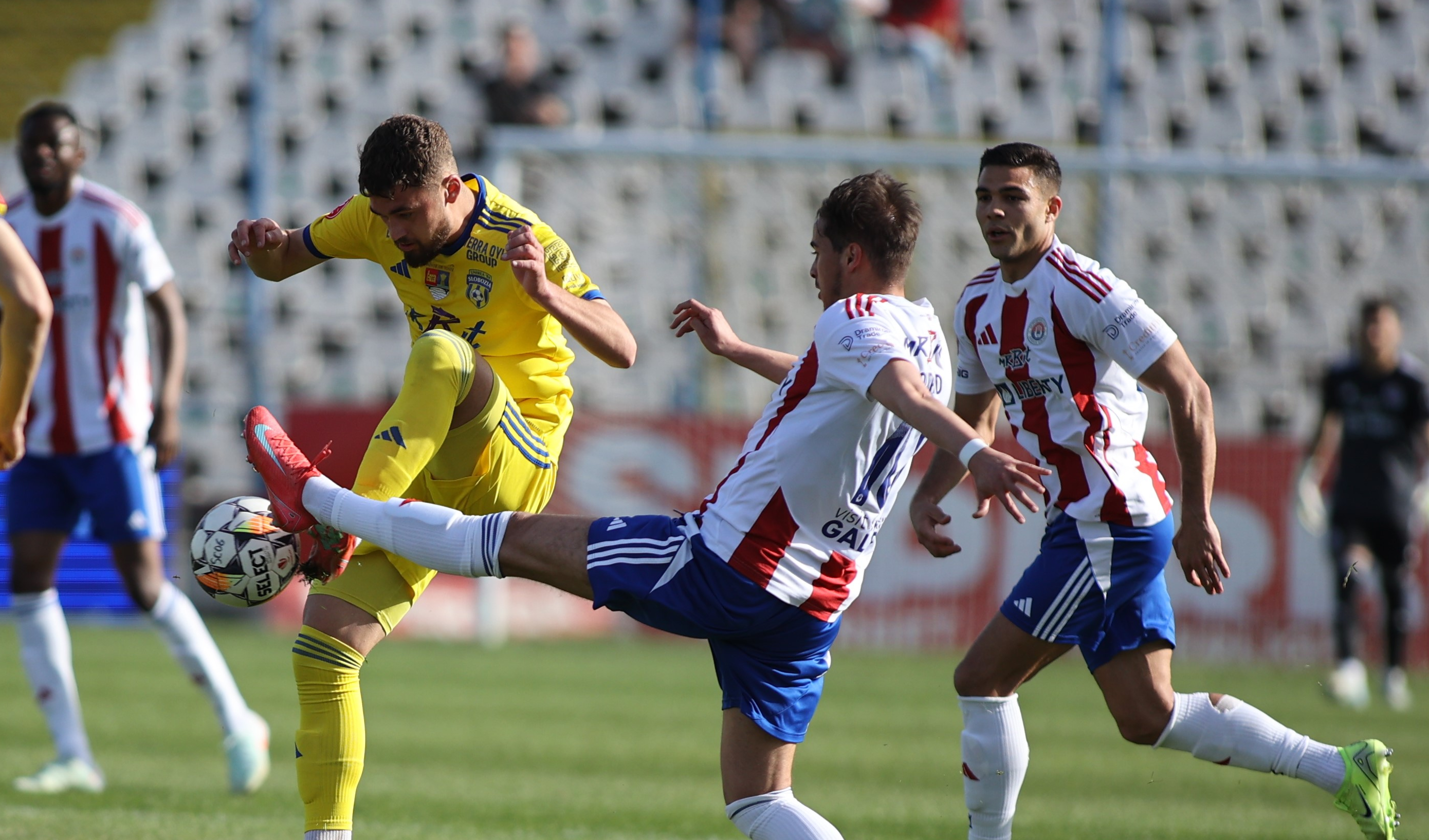 Oțelul Galați - Unirea Slobozia 2-0. Laszlo Balint are patru victorii din patru meciuri pe banca moldovenilor