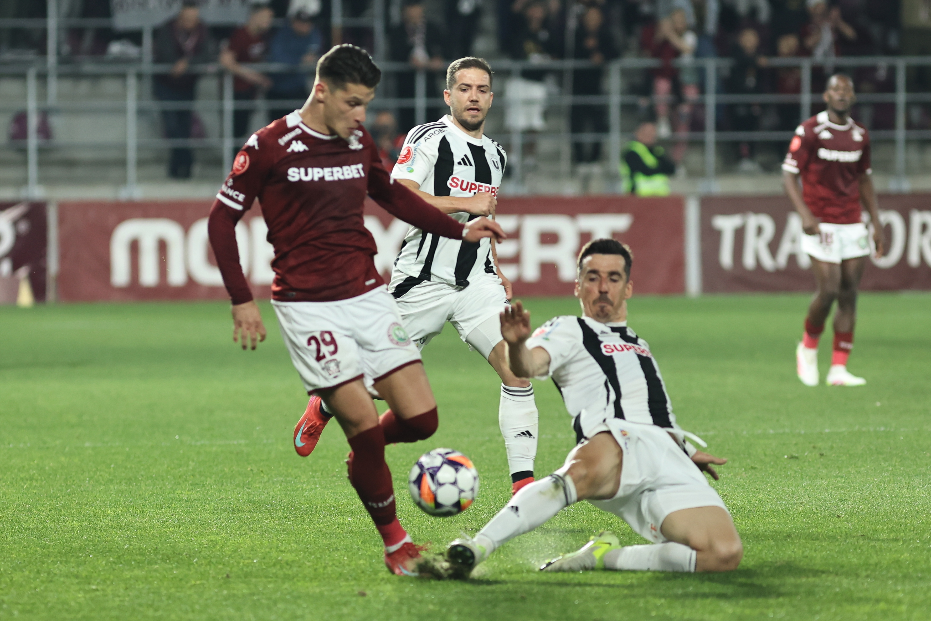 ”U” Cluj - Rapid 0-0, ACUM, Digi Sport 1. Derby în deschiderea etapei a 9-a