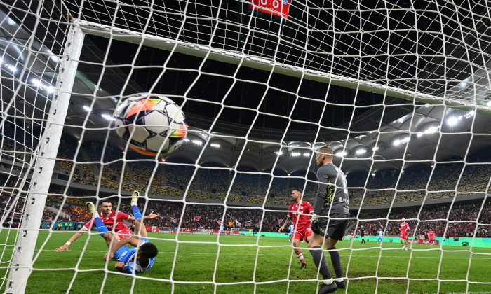 FOTBAL:DINAMO BUCURESTI-UNIVERSITATEA CRAIOVA, PLAY OFF SUPERLIGA SUPERBET (21.04.2025)