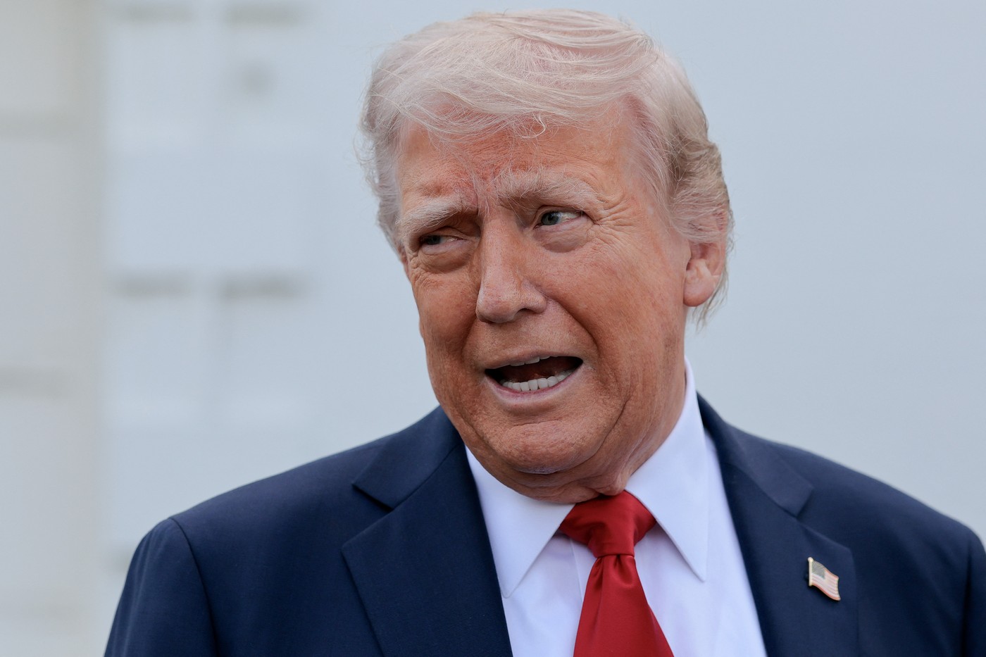 Nu s-a abținut după ce Trump a cerut Ucrainei să accepte ocupația rusă: ”Este o farsă”
