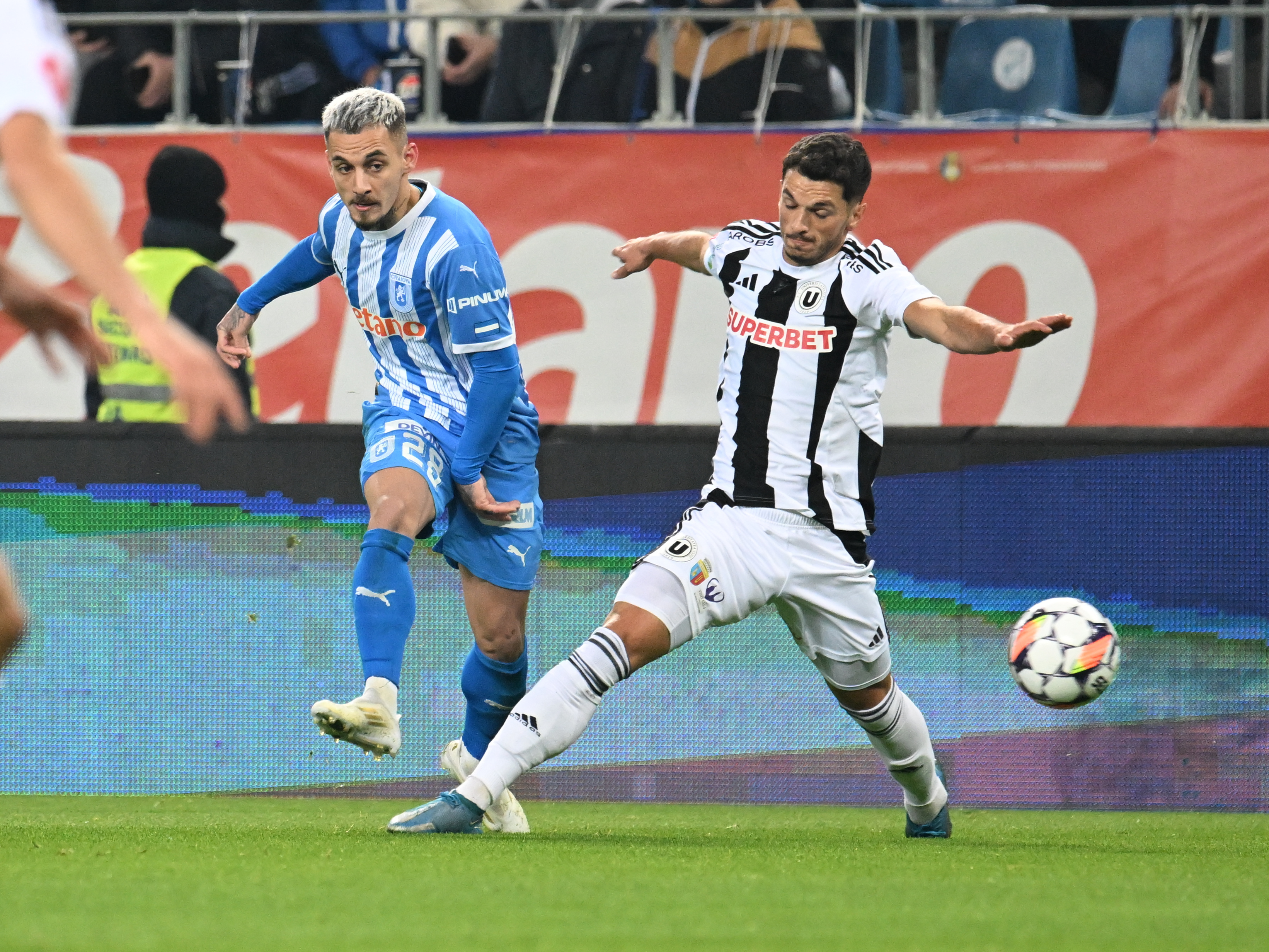 ”U” Cluj - Universitatea Craiova 0-0, ACUM, Digi Sport 1. Diferență de 4 puncte între cele două echipe