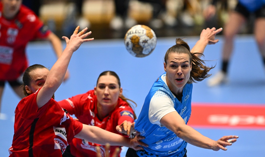 Esbjerg - CSM București, ACUM, Digi Sport 1. ”Tigroaicele” luptă pentru Final Four-ul EHF Champions League