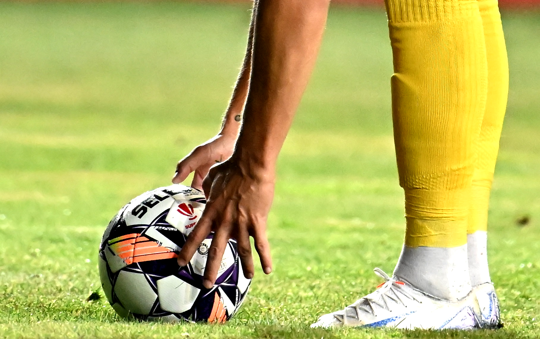 "Casting" la Rapid - FCSB și Dinamo - CFR! Cinci jucători pot prinde transferul carierei în Serie A