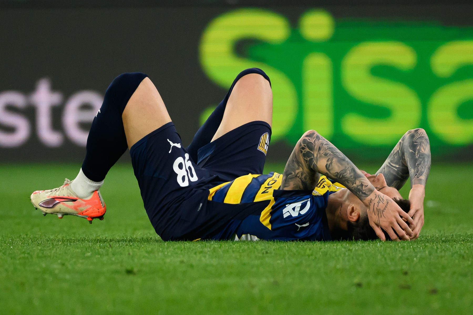 Ce s-a întâmplat cu Dennis Man la primul amical al verii pentru Parma