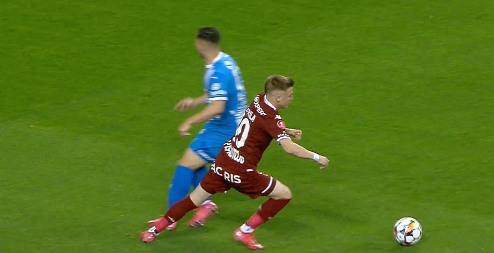 Ce au spus Gabi Balint și Ilie Dumitrescu, după ce Rapid a cerut penalty în prima repriză a meciului de la Craiova