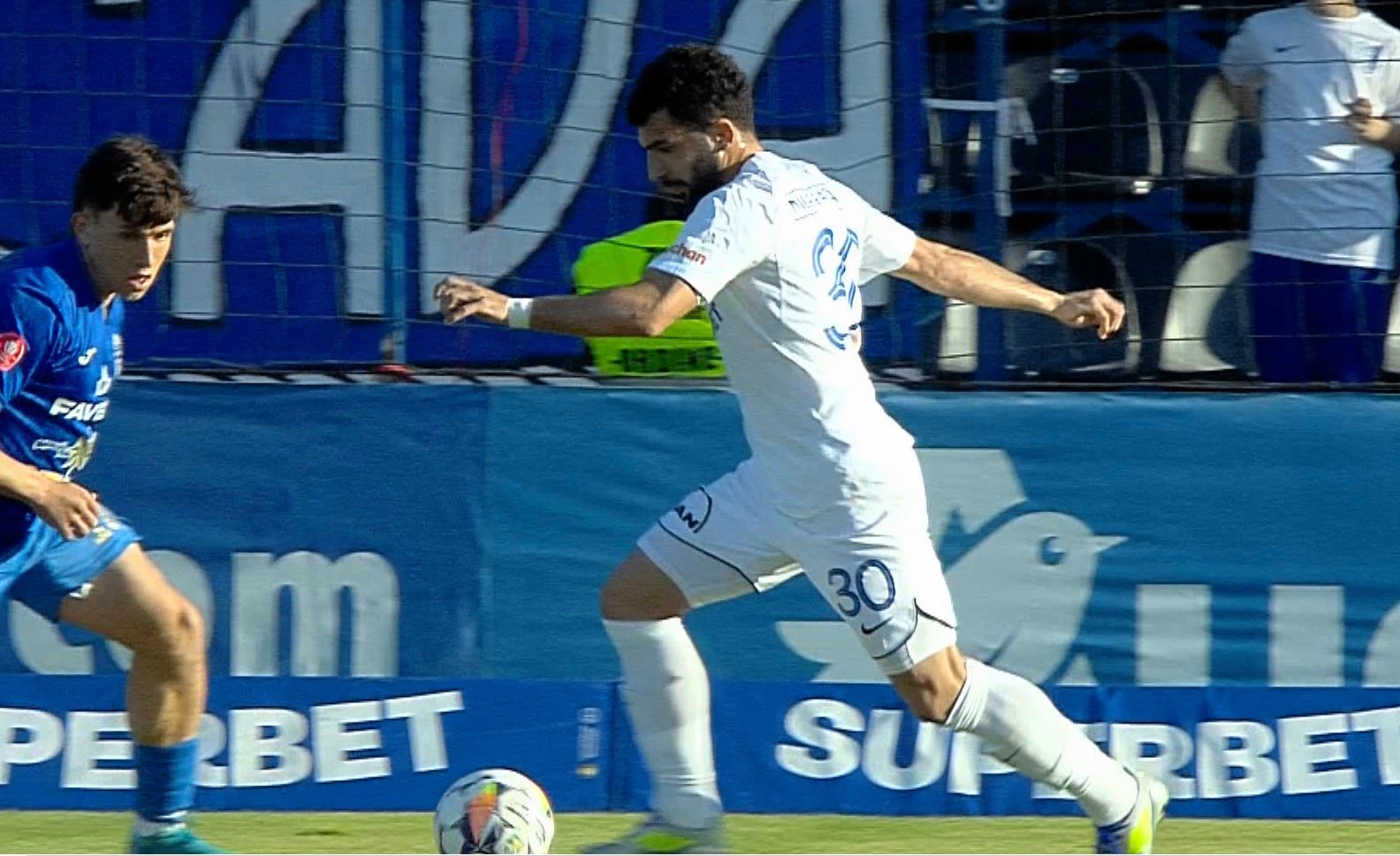 Farul - Gloria Buzău 1-0. Elevii lui Gică Hagi au urcat pe loc de baraj de Europa. Oaspeții, înapoi în Liga 2