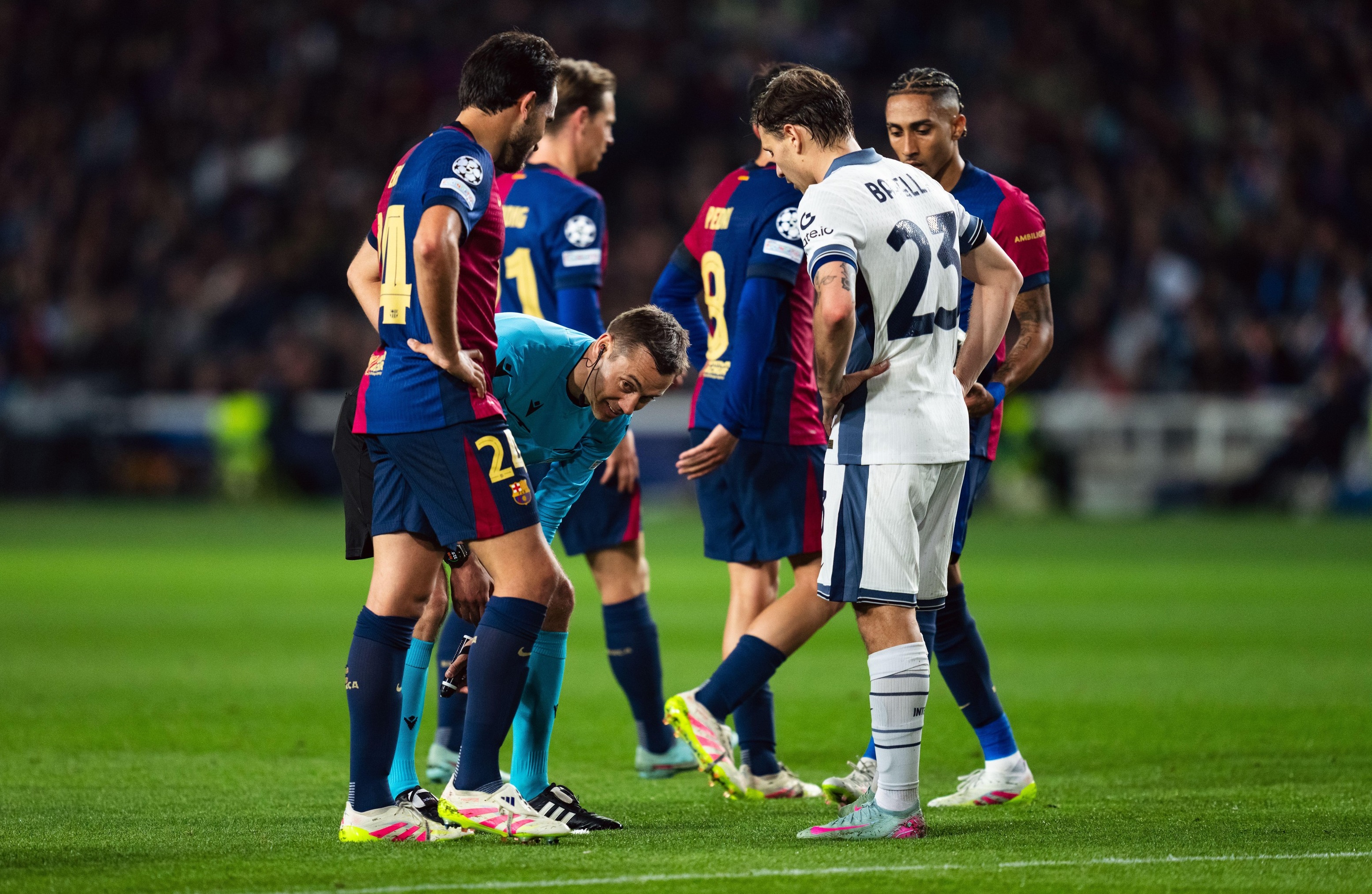 S-au pus de acord! Englezii au spus cu ce scor se va termina Inter - Barcelona