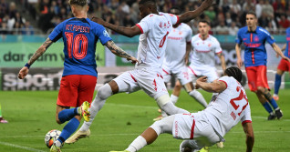 FOTBAL:FCSB-DINAMO BUCURESTI, PLAY OFF SUPERLIGA SUPERBET (5.05.2025)