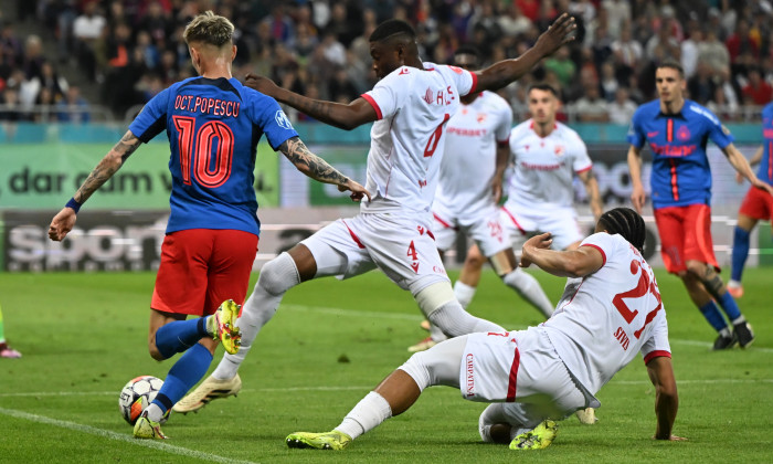 FOTBAL:FCSB-DINAMO BUCURESTI, PLAY OFF SUPERLIGA SUPERBET (5.05.2025)