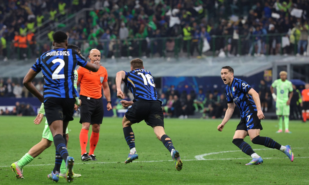 Internazionale v FC Barcelona - UEFA Champions League - Giuseppe Meazza