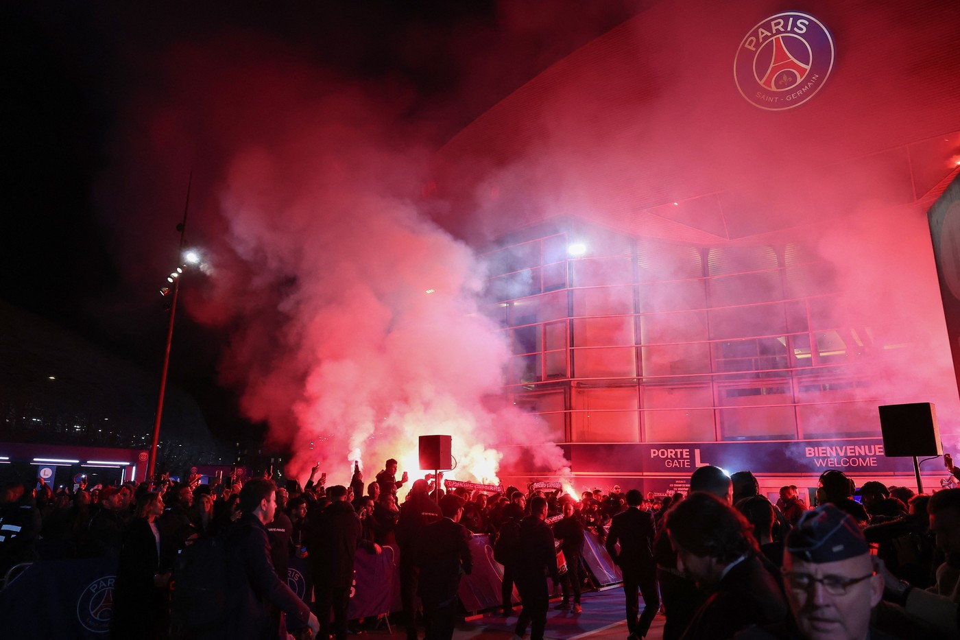 Ce se întâmplă la Paris, înainte de PSG - Arsenal