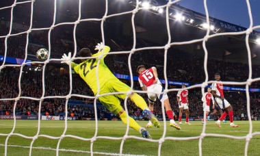 GOAL 1-0 Fabián Ruiz (8) of Paris Saint-Germain (not in picture) scores, beating David Raya (22) of Arsenal during the Paris Saint-Germain v Arsenal UEFA Champions League Semi-final 2nd leg at the Parc de Princes, Paris, France on 7 May 2025 Credit: Ian S