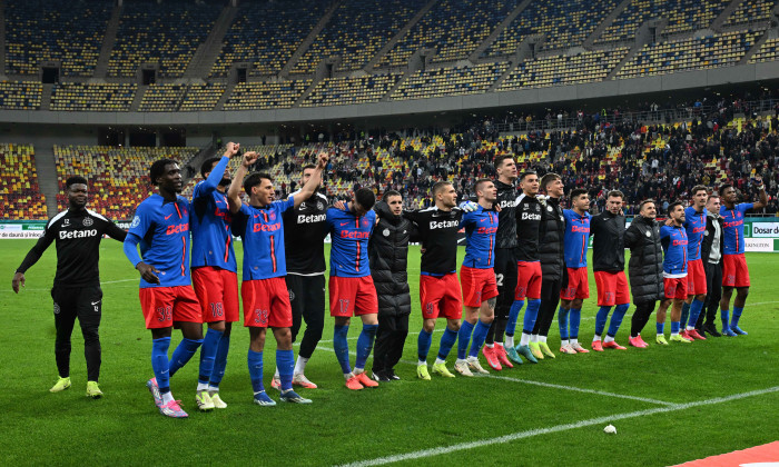 FOTBAL:FCSB-UNIVERSITATEA CLUJ, PLAY OFF SUPERLIGA SUPERBET (5.04.2025)