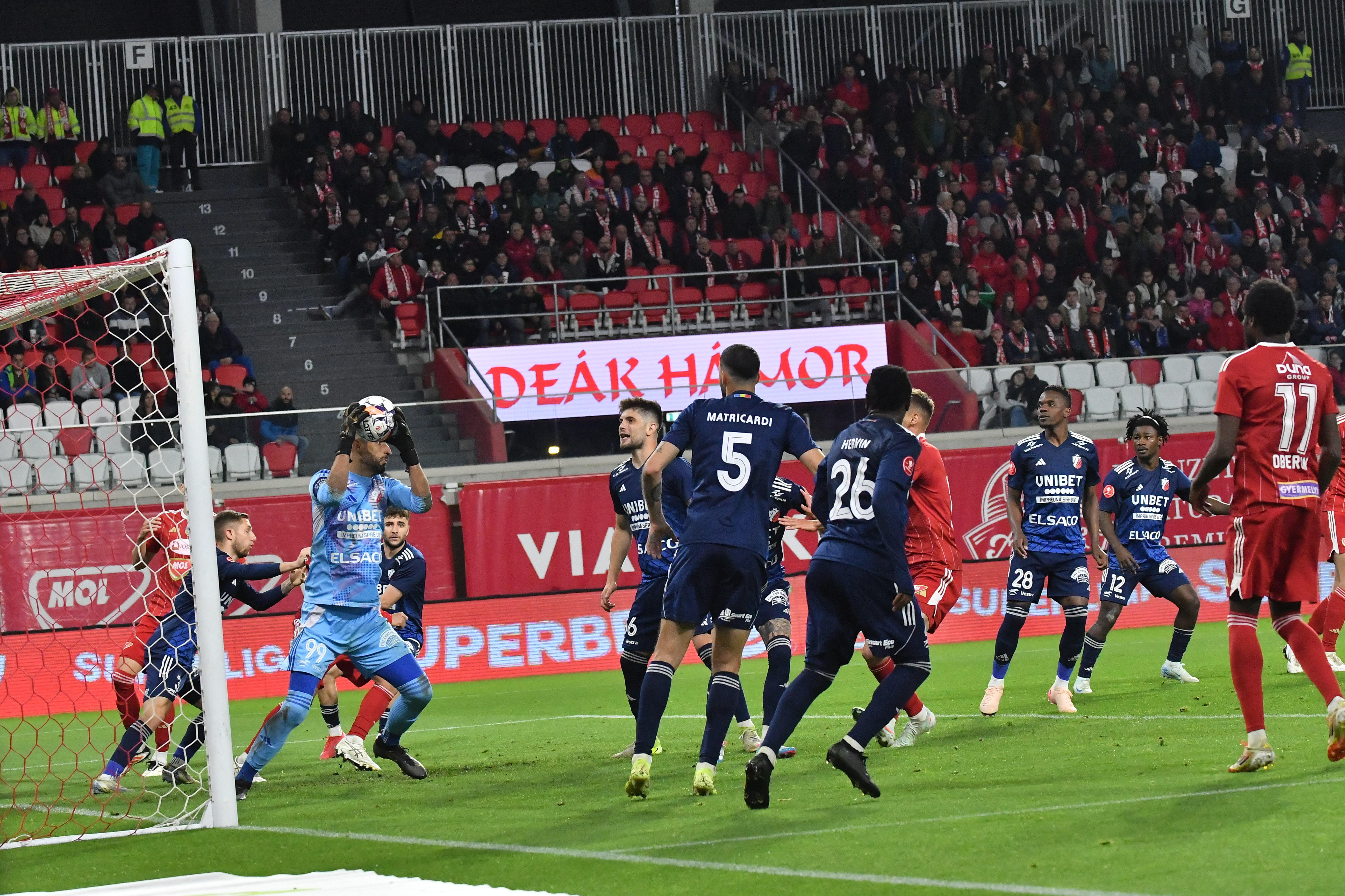 Au același buget cu o semifinalistă din Europa League, dar riscă să retrogradeze din SuperLigă: ”Sunt bani”