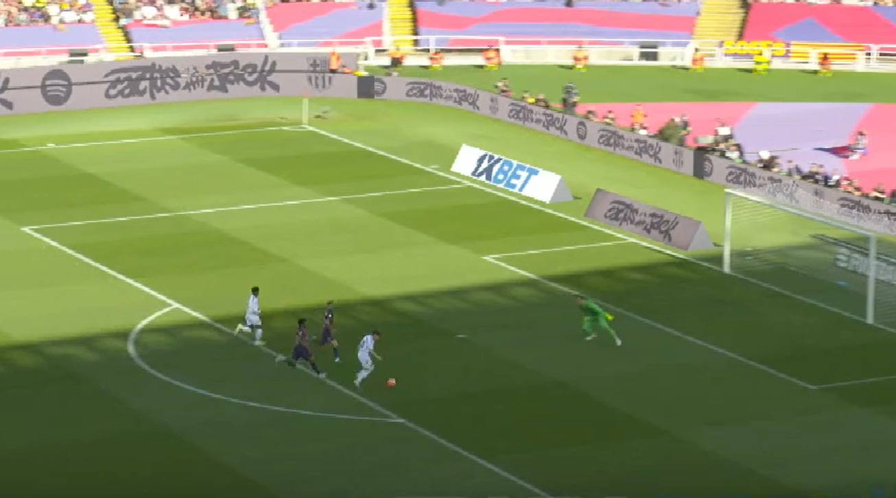 Rar vezi așa ceva! A debutat la Real Madrid împotriva Barcelonei și putea să fie erou chiar la prima atingere