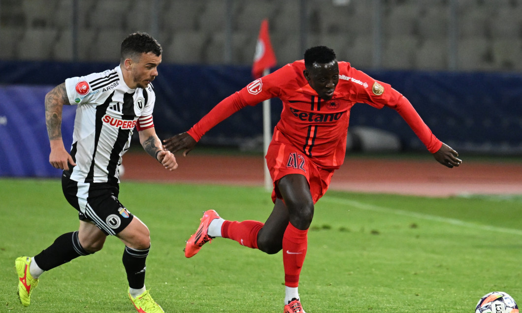 FOTBAL:UNIVERSITATEA CLUJ-FCSB, PLAY OFF SUPERLIGA SUPERBET (11.05.2025)