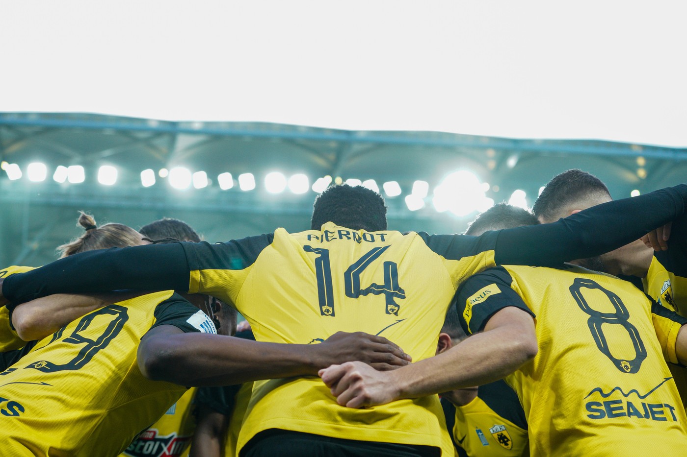 Dezastru: înfrângeri pe linie în play-off și eliminare din semifinalele Cupei!