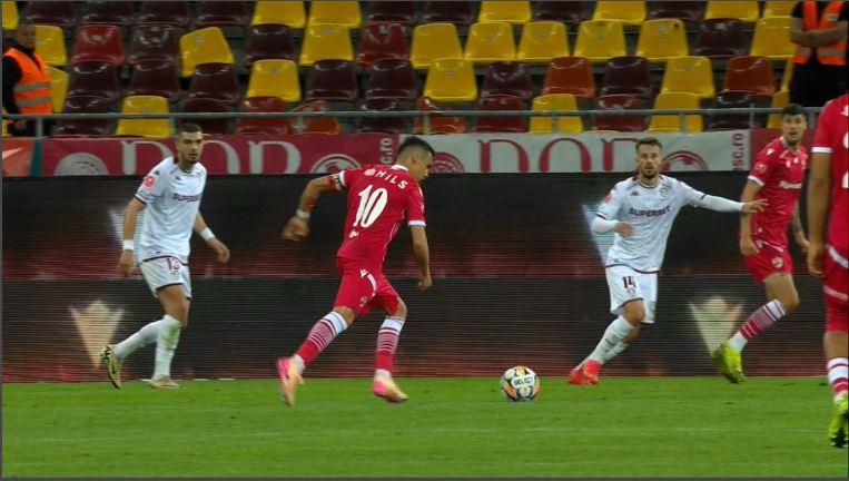 Dinamo - Rapid 0-0. Pas greșit al giuleștenilor în cursa pentru Europa! Gazdele au cerut un penalty