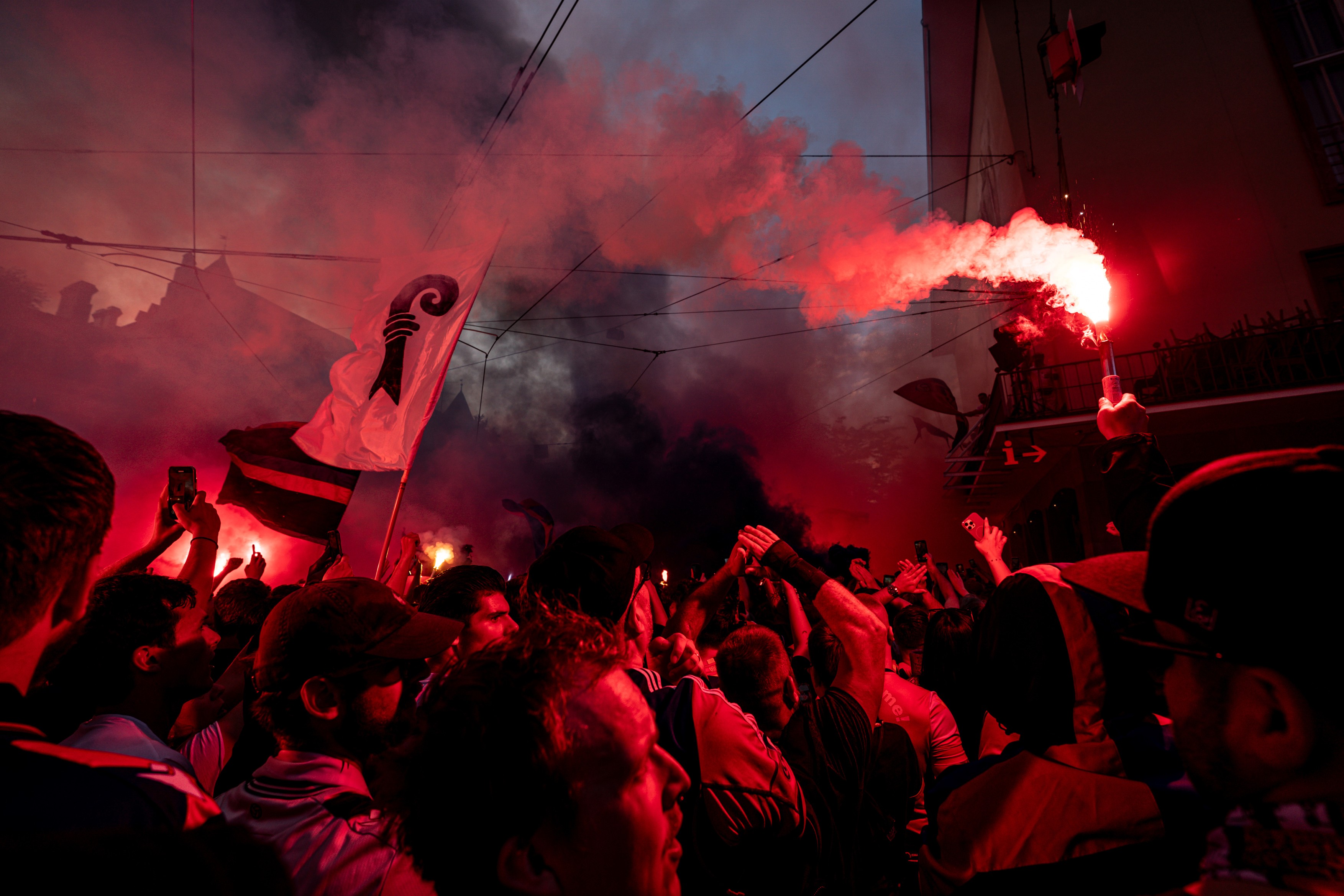 A plecat în urmă cu un an de la CFR Cluj și acum a devenit campion