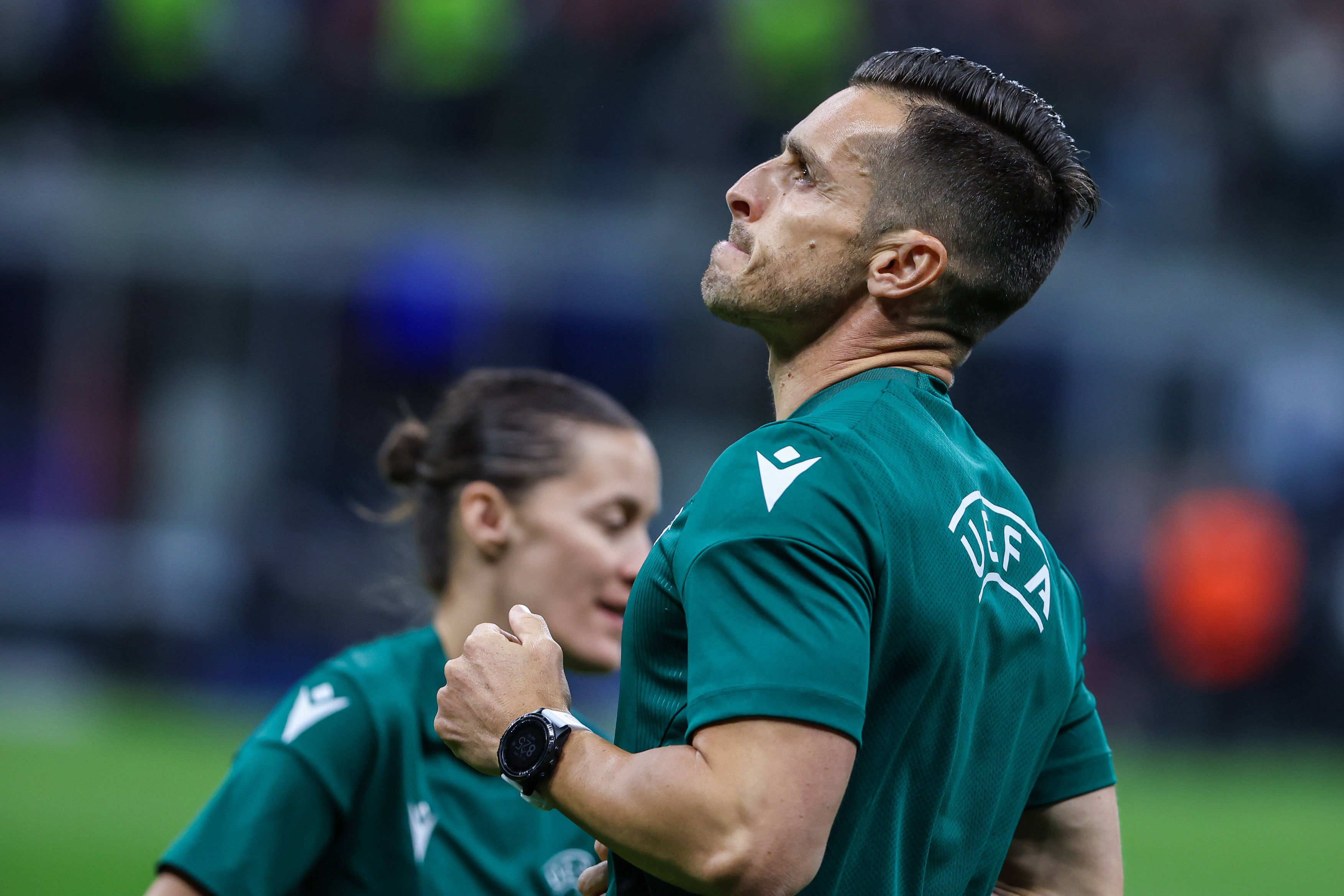 ”Dezastru!”. Spaniolii nu s-au ferit de cuvinte, după ce UEFA a anunțat arbitrii finalelor cupelor europene