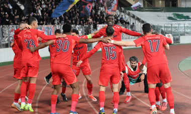 FOTBAL:UNIVERSITATEA CLUJ-FCSB, PLAY OFF SUPERLIGA SUPERBET (11.05.2025)