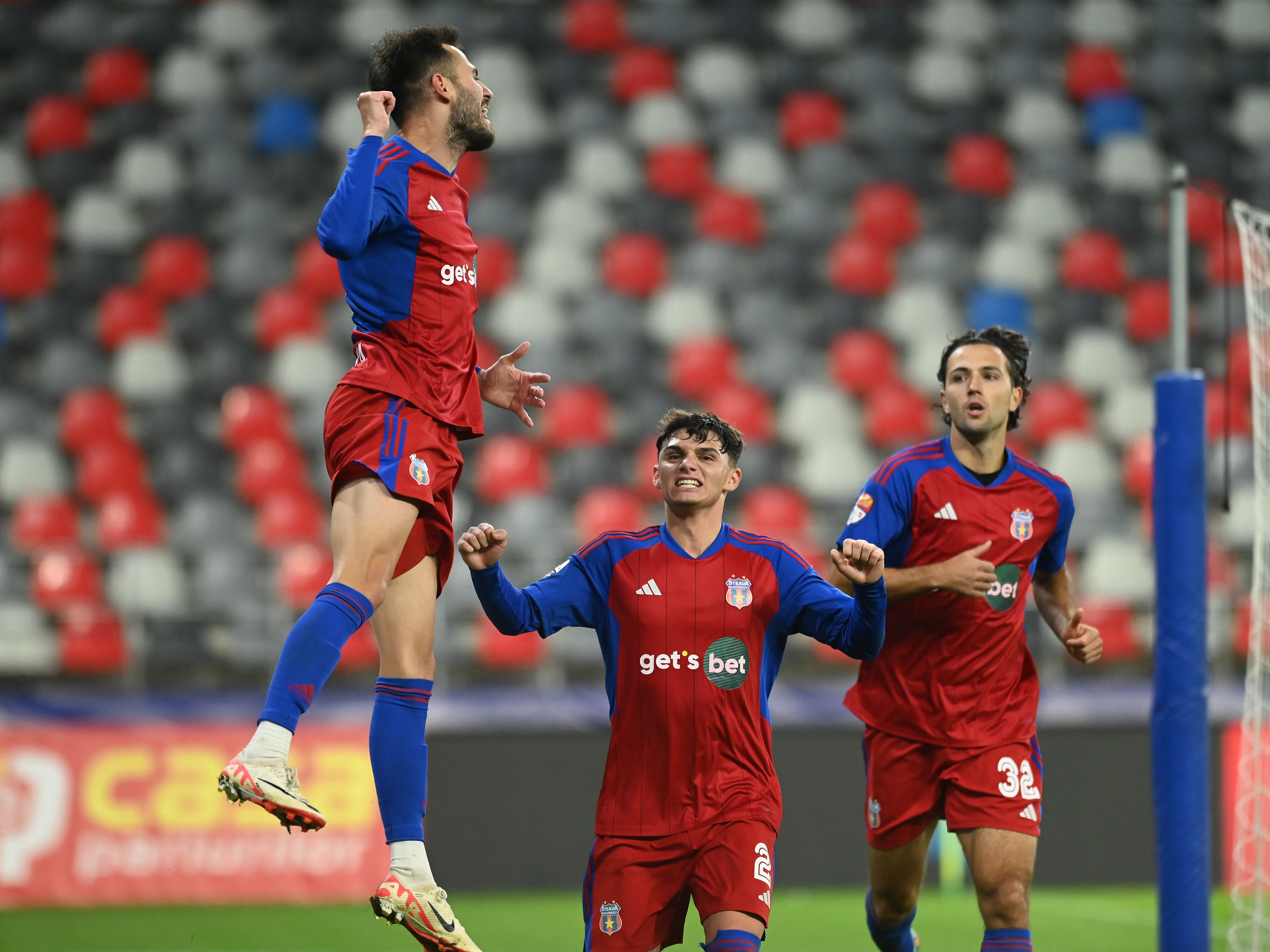 Totul a fost făcut public! S-a aflat ce sumă imensă a dat CSA Steaua la fotbal, cu toate că nu poate promova
