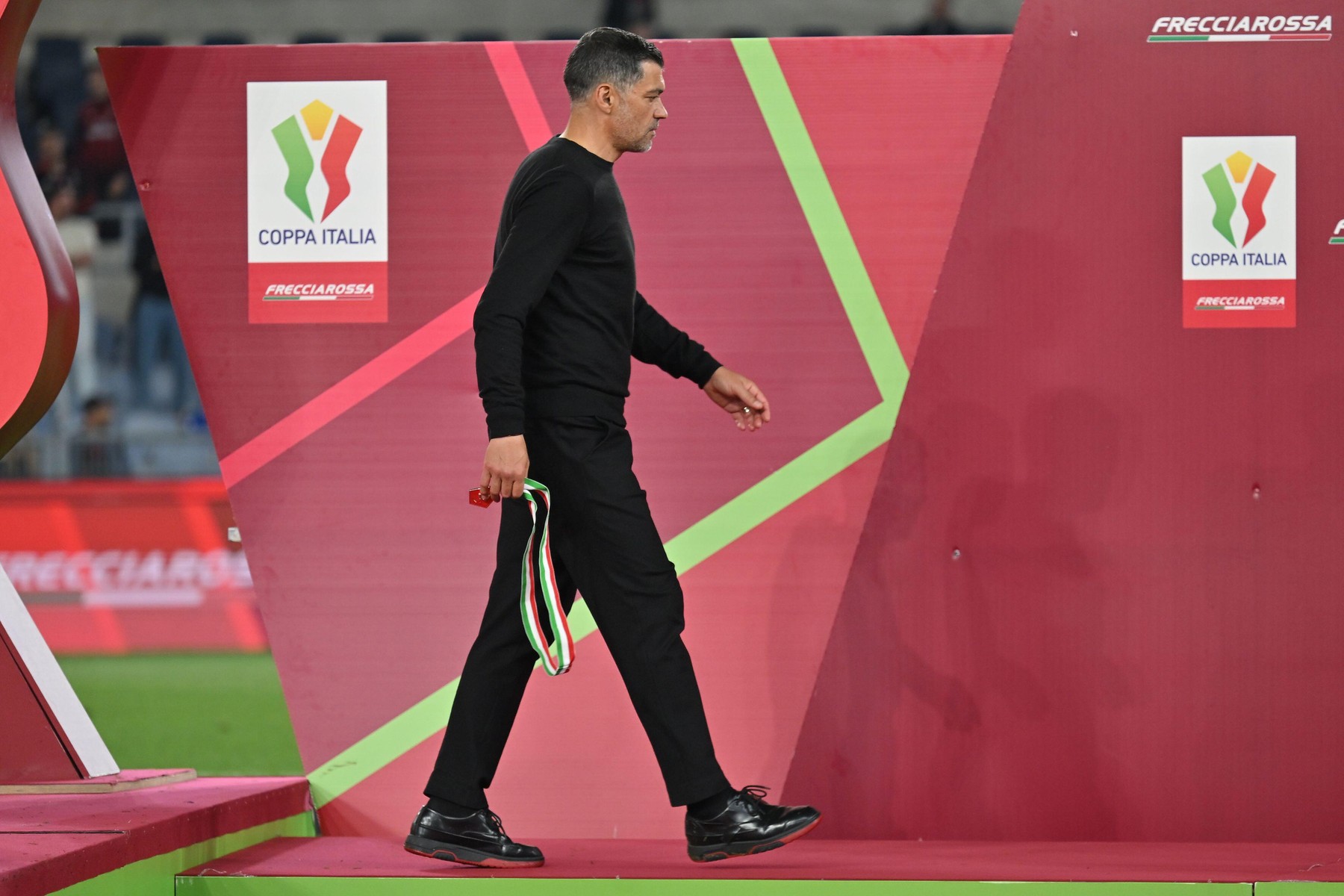 AC Milan își schimbă din nou antrenorul: Sergio Conceicao, OUT! Cine îl poate înlocui