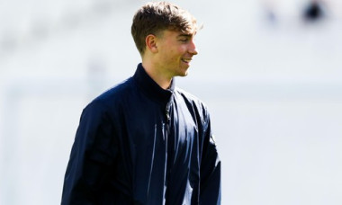 Dean Huijsen of AFC Bournemouth arrives at the London Stadium prior to the Premier League match West Ham United vs Bournemouth at London Stadium, London, United Kingdom, 5th April 2025 (Photo by Izzy Poles/News Images)