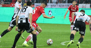 FOTBAL: DINAMO BUCURESTI - FC UNIVERSITATEA CLUJ, SUPERLIGA SUPERBET PLAY-OFF (16.05.2025)