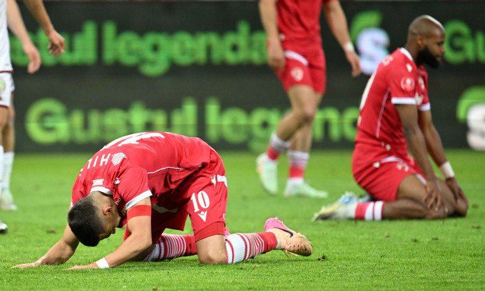 FOTBAL:DINAMO BUCURESTI-RAPID BUCURESTI, PLAY OFF SUPERLIGA SUPERBET (12.05.2025)