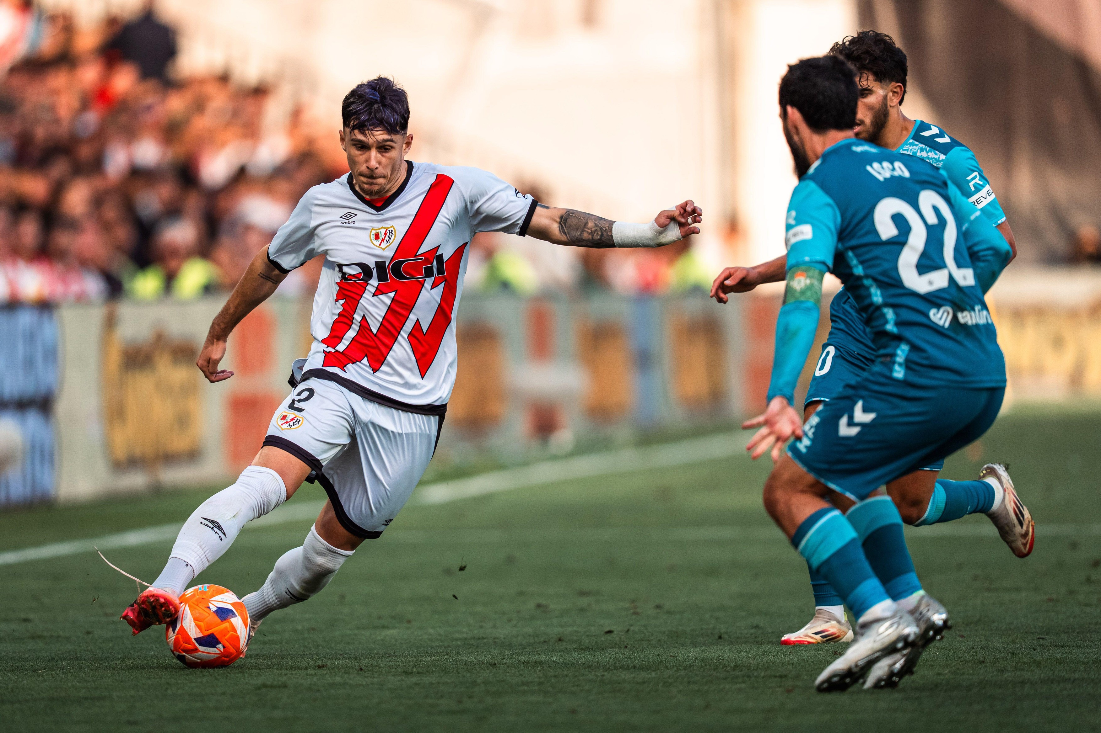 Spaniolii l-au descris pe Andrei Rațiu în doar PATRU cuvinte, după ce ”Sonic” a ajuns pe lista lui Betis Sevilla