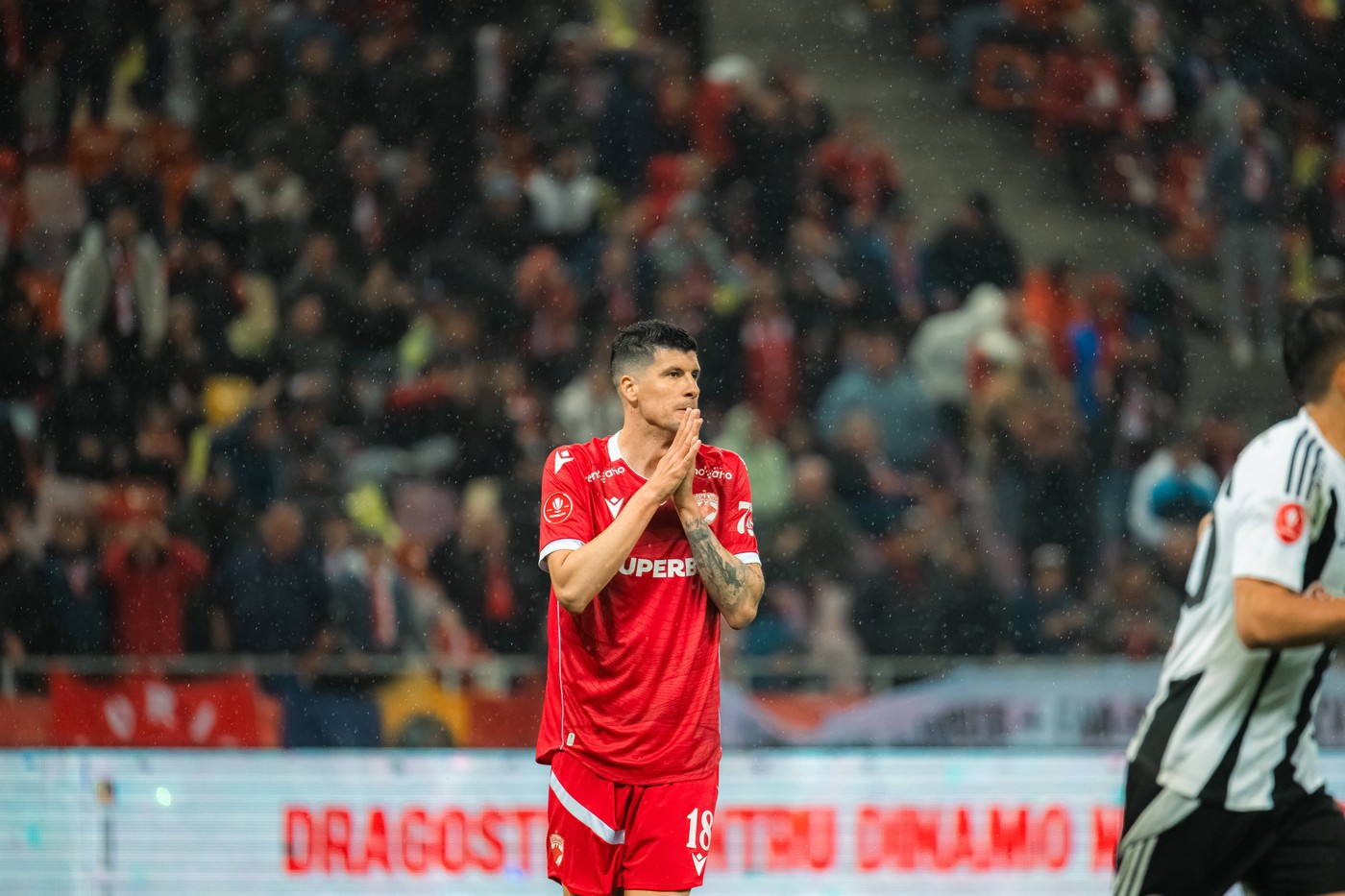 ”Mi-e scârbă! Am spus 2 solist”. Nu s-a abținut după Dinamo - U Cluj: acuzații de ”blat”! ”Așa a fost”