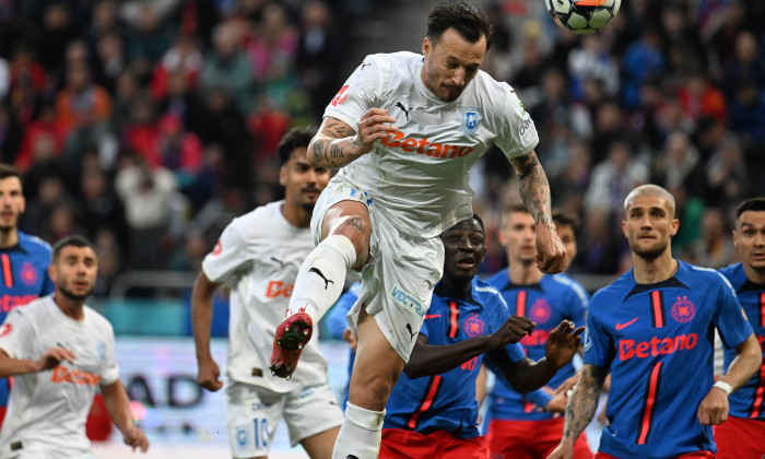 FOTBAL:FCSB-UNIVERSITATEA CRAIOVA, PLAY OFF SUPERLIGA SUPERBET (17.05.2025)
