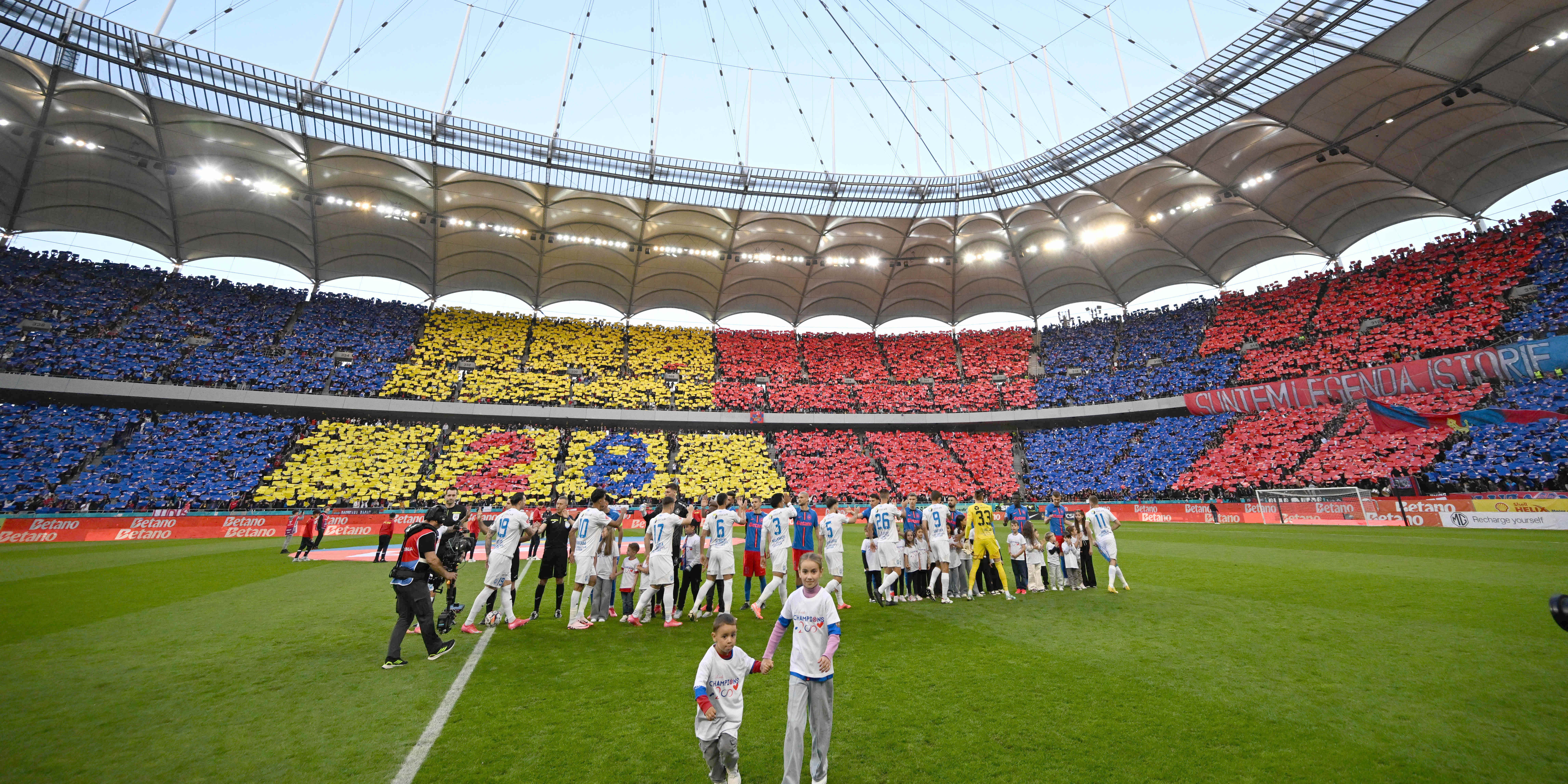 ”Te-a deranjat scenografia fanilor de la FCSB?”. Alex Mitriță, răspuns categoric