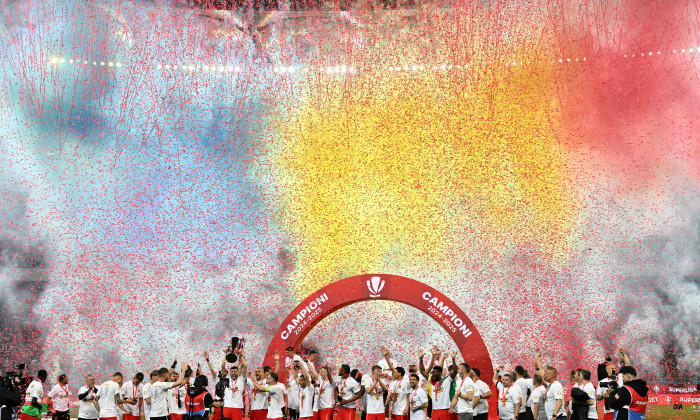 FOTBAL:FCSB-UNIVERSITATEA CRAIOVA, PLAY OFF SUPERLIGA SUPERBET (17.05.2025)