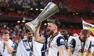 Reacția FRF, după ce Radu Drăgușin a câștigat Europa League cu Tottenham