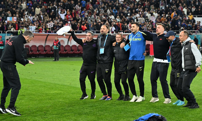 FOTBAL:FCSB-UNIVERSITATEA CRAIOVA, PLAY OFF SUPERLIGA SUPERBET (17.05.2025)