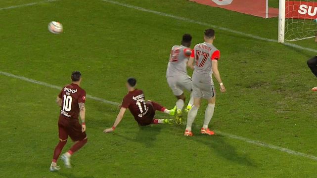”S-a văzut urât”. Cartonaș roșu! Eliminat după 27 de minute jucate în CFR – FCSB: ardelenii au rămas în 10 oameni