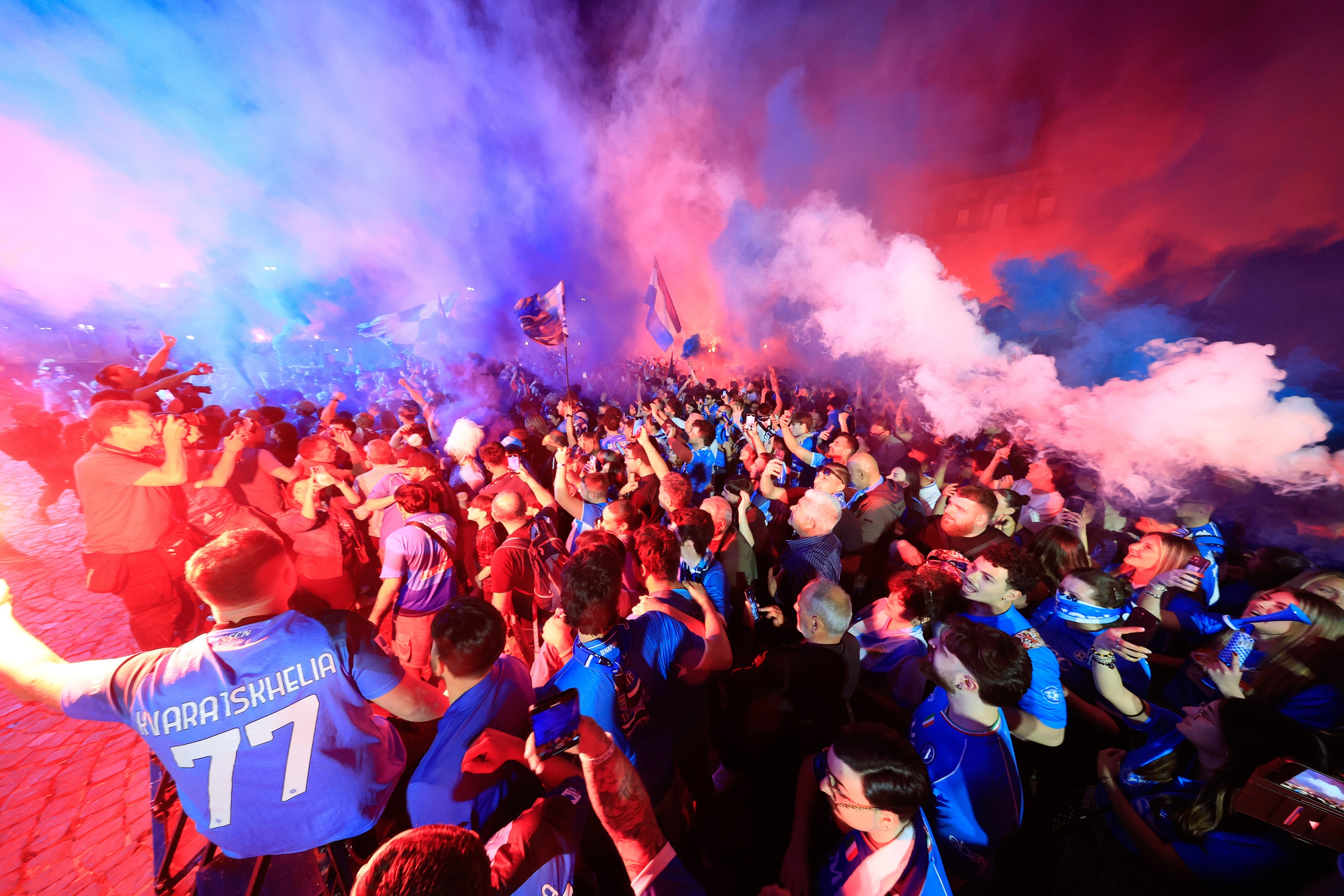 Napoli "sparge banca" și anunță transferuri record! Doar pentru Ancelotti s-a mai făcut asta