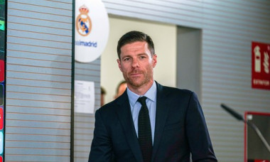 XABI ALONSO REAL MADRID PRESENT