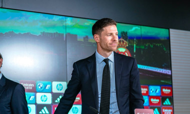 XABI ALONSO REAL MADRID PRESENT