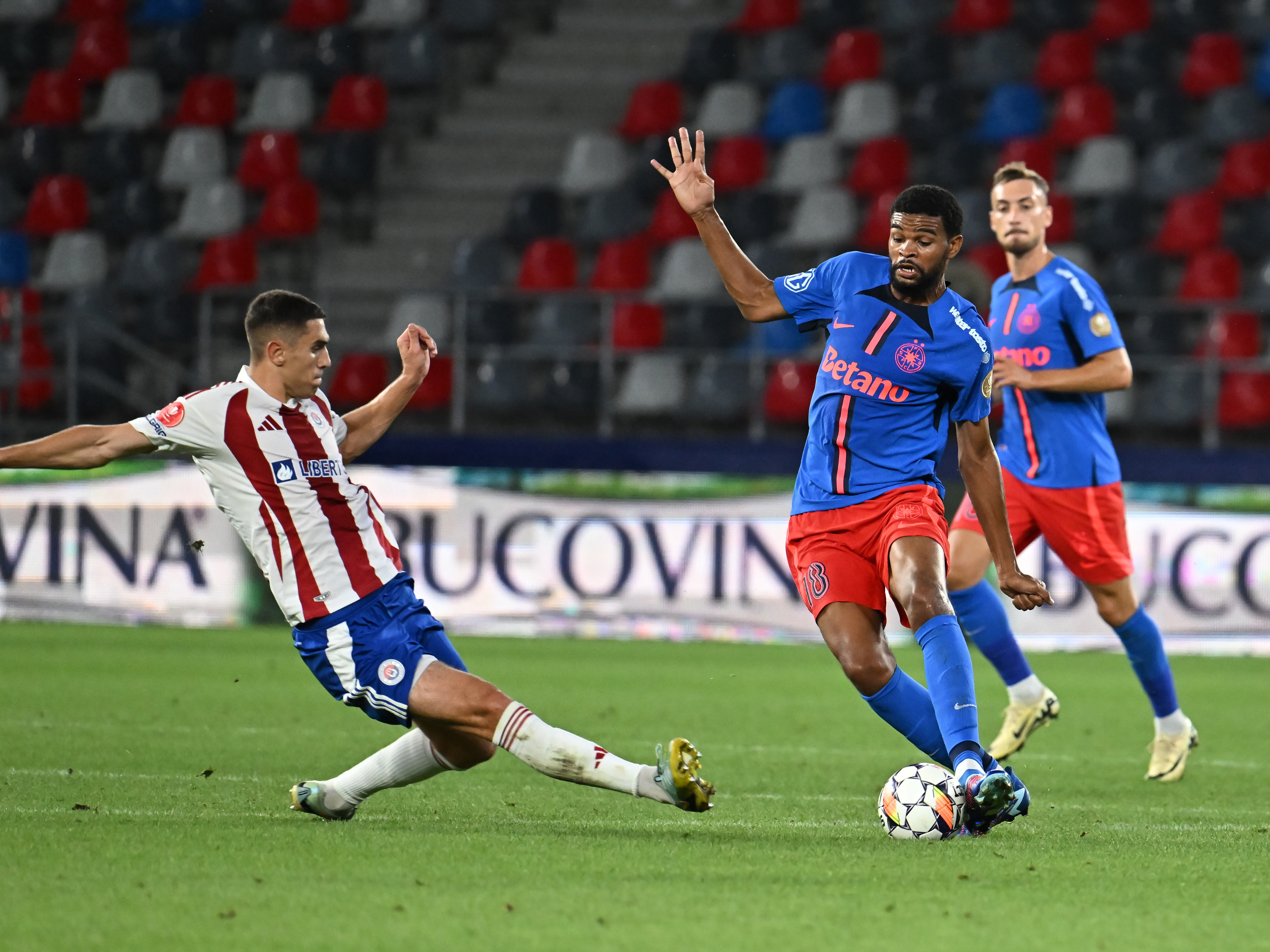 Universitatea Craiova face al 5-lea transfer: un fotbalist de 650.000 €! Jucătorul inclus în afacere