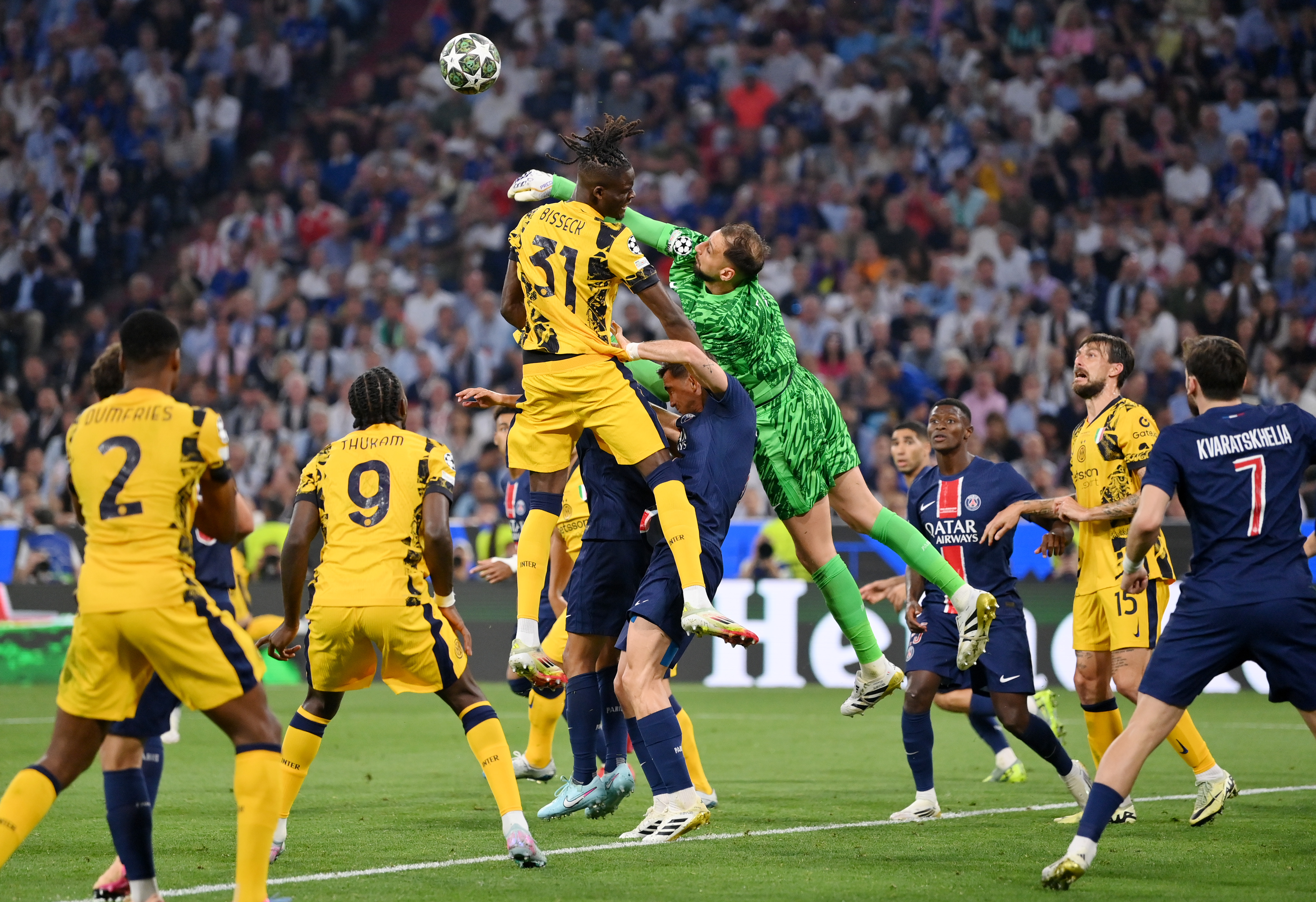 PSG - Inter 3-0, ACUM, Digi Sport 1. Doue a reușit ”dubla” și parizienii fac spectacol la Munchen